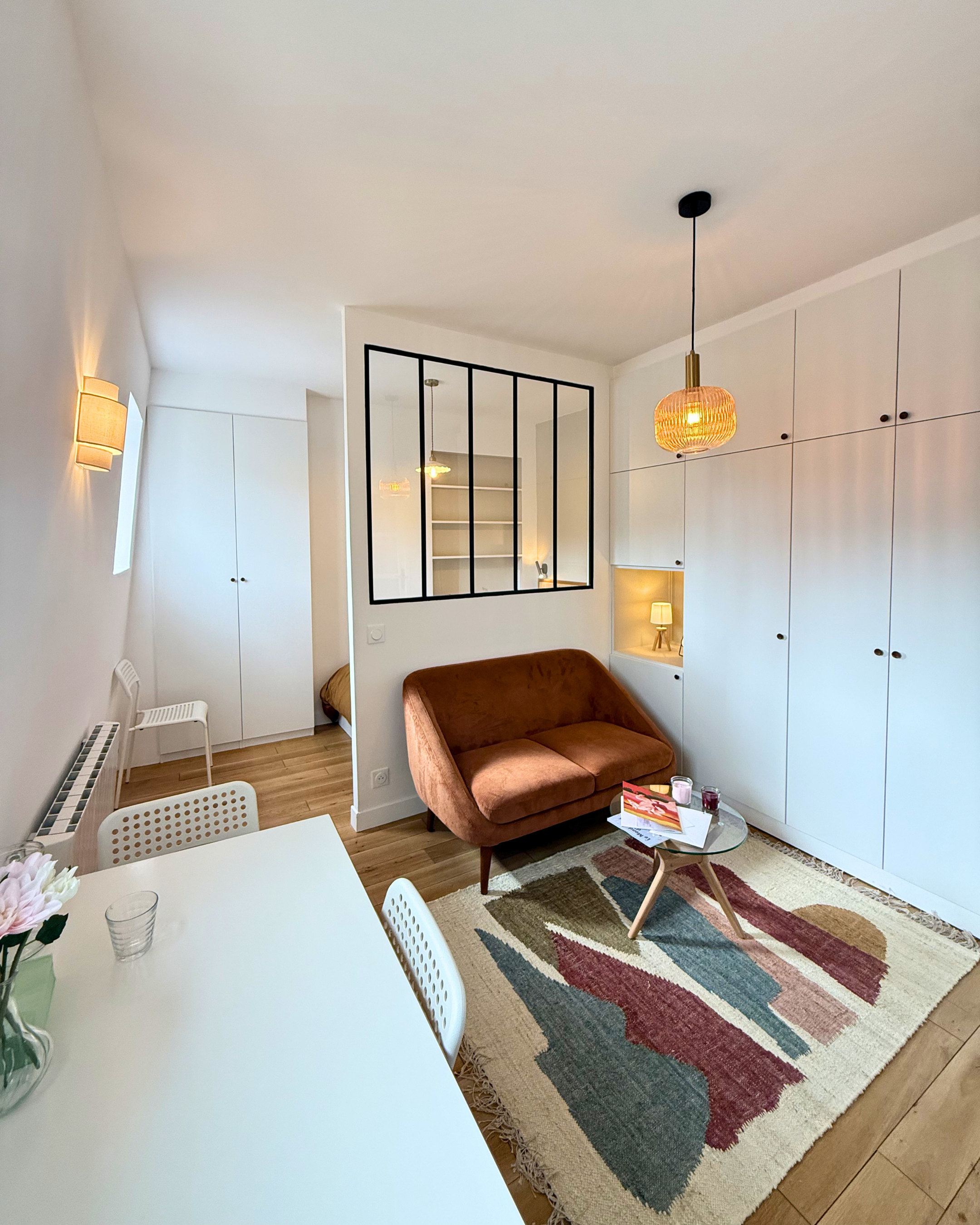 Studio Parisien